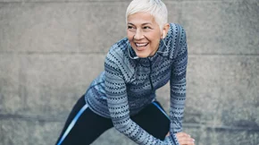 Πώς να αποφύγεις τους χρόνιους μυοσκελετικούς πόνους όσο μεγαλώνεις