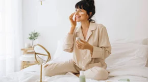 Πώς ο τρόπος ζωής επηρεάζει την επιδερμίδα (+πώς η εγκυμοσύνη)