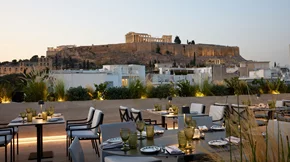 Be my Valentine: Γιορτάστε τον έρωτά σας με μια πολυτελή διαμονή στα Divani Collection Hotels