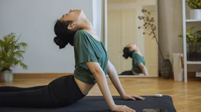 5λεπτη προπόνηση pilates για κάψιμο λίπους στην κοιλιά και γράμμωση