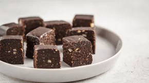 Μπράουνι με φουντουκοβούτυρο χωρίς αλεύρι και χωρίς γλουτένη