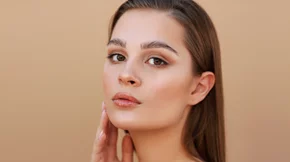 Οι 10 καλύτερες αντιγηραντικές κρέμες που όντως φέρνουν αποτελέσματα