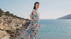 Ανακαλύψαμε όλα τα κομμάτια που χρειάζεσαι για τις πιο κομψές εμφανίσεις του καλοκαιριού