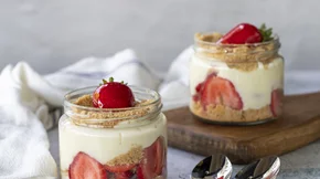 5 ιδέες για σνακ με γιαούρτι που δε θα βαρεθείς από τον διαιτολόγο