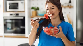 Το λαχανικό που σε κάνει να δείχνεις 10 χρόνια νεότερη