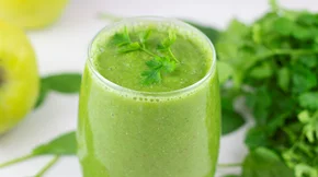 Χυμός ενεργοποίησης του μεταβολισμού για μετά τις διακοπές από τη Μαρία Ψωμά