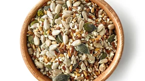 Σπόροι και ξηροί καρποί: Ποιοι είναι εκείνοι που αποδεδειγμένα βοηθούν στο αδυνάτισμα;