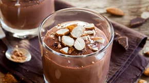 Σοκολατένια πουτίγκα πρωτεΐνης με μόλις 5 υλικά - Ιδανική για μετά την προπόνηση