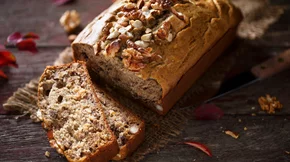 Αρωματικό ψωμί κολοκύθας – πεκάν: Μια γλυκιά συνταγή που θα αντικαταστήσει τα κέικ