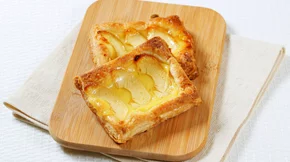 Η πιο εύκολη μηλόπιτα με μόλις 3 υλικά - χωρίς να ανοίξεις φύλλο