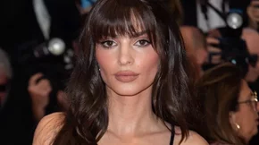 "Hot Girl Hair": Όλα τα μυστικά για να κάνεις το πιο σέξι χτένισμα με μπούκλες - και αγαπημένο των celebrities