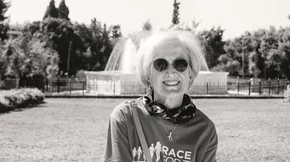 Breast cancer survivors: "Σημασία δεν έχει πόσες φορές θα πέσεις, αλλά πόσες φορές θα σηκωθείς"