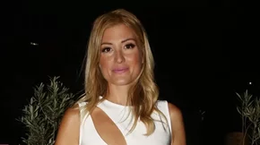 Η Ράνια Τζίμα αποκάλυψε τον πραγματικό λόγο που αλλάζει τόσο συχνά τα μαλλιά της