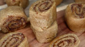 Πεντανόστιμα cinnamon rolls χωρίς ζάχαρη και χωρίς ψήσιμο