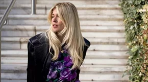 Η Βάσια Κωσταρά έκανε το ωραιότερο μανικιούρ της άνοιξης- τελεία και παύλα