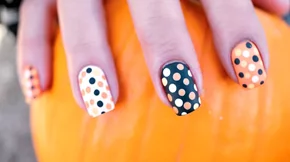 5 "τρομακτικά" εύκολα σχέδια μανικιούρ για το Halloween που μπορείς να κάνεις και μόνη σου