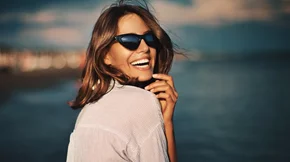 Γυαλιά ηλίου: Από τι προστατεύουν και τα συχνότερα προβλήματα των ματιών το καλοκαίρι