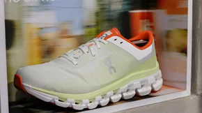 RUN TO GATHER: Μία νέα διάσταση συνάντησης από την Οn σε συνεργασία με το κατάστημα RUNDOME!