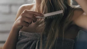 Το hair oil για ενυδάτωση αλλά και αντηλιακή προστασία στα μαλλιά που πρέπει να δοκιμάσεις asap