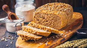 Συνταγή για ψωμί χωρίς γλουτένη - Πλούσιο σε σπόρους που προσφέρουν θρεπτικά συστατικά