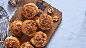 Cinnamon Rolls χωρίς ζάχαρη και μαγιά