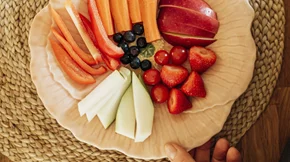 Δεν είναι το ακτινίδιο: Το καλύτερο φρούτο για την υγεία του πεπτικού - Σύμφωνα με έναν ειδικό