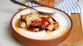 Ρολάκια μελιτζάνας με φέτα - Το απόλυτο μαμαδίστικο καλοκαιρινό φαγητό