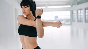 20λεπτη προπόνηση καύσης λίπους για απόλυτα αρχάριες