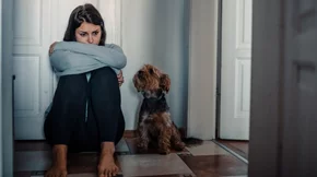 13 tips για να αντιμετωπίσεις μια κρίση πανικού ή έντονο άγχος