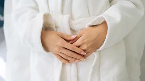 Αιδοιοκολπική καντιντίαση: Γιατί εμφανίζεται ξανά και ξανά - Και τι δείχνουν οι τελευταίες ελληνικές έρευνες