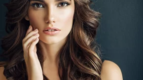 Οι μικρές συνήθειες που θα σου χαρίσουν μακριά, δυνατά και υγιή μαλλιά