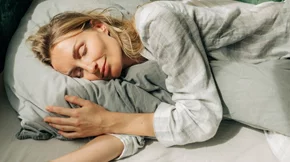 Συμβουλές για την επιλογή εργονομικού μαξιλαριού για τον αυχένα σου