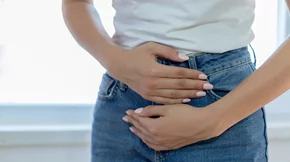 Γιατί κάνεις κατακράτηση υγρών; 3 πιθανά αίτια