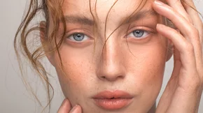 Οι πιο οικονομικές mascaras για πολύ μακριές, υπέροχες βλεφαρίδες