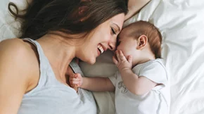 Καισαρική: Κλέβει από το μωρό σου τα καλά μικρόβια; Τι να κάνεις