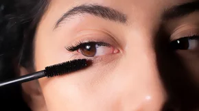 10 tips μακιγιάζ που πρέπει να γνωρίζεις αν έχεις μικρά μάτια