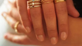 5 μύθοι και 5 αλήθειες για το ημιμόνιμο μανικιούρ