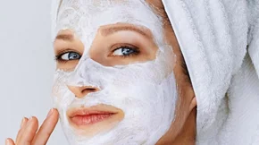 Τι μάσκα προσώπου να πάρω; Τι να επιλέξεις για ξηρότητα, σπυράκια, κηλίδες, λιπαρότητα (κάνε multimasking)