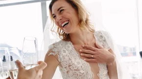 Παντρεύεσαι; Τα beauty items που πρέπει να έχεις μαζί την ημέρα του γάμου σου