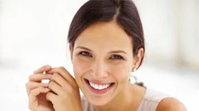 Q+A «Είμαι 37 χρονών, μπορώ να κάνω το εμβόλιο για τον HPV;  Έχει νόημα και είναι όντως ασφαλές;»