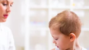 #24HourMeningitis - Παιδίατροι από όλη την Ελλάδα δημιουργούν ένα εκπληκτικό video ενημέρωσης για τη μηνιγγίτιδα