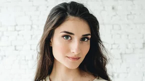 Περιποίηση προσώπου στα 30: Οι 7 συνήθειες που πρέπει να υιοθετήσεις