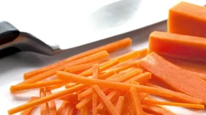 Αν κόψω το κάπνισμα θα αυξηθεί το βάρος μου; Τι προτείνει η διατροφολόγος για να μην πάρεις κιλά