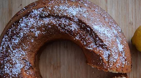 Κέικ με λεμόνι και καρύδα από τη διατροφολόγο Κλειώ Χούπη (163 θερμίδες το κομμάτι!)