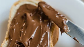 Έχεις λιγούρα για γλυκά; Να τι δείχνει η ανάγκη σου για ζάχαρη!