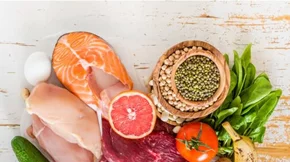 Οι σούπερ τροφές για υγιή θυρεοειδή: Τι να τρως και τι να αποφεύγεις για την υγεία του