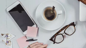 Πώς να είσαι (και να φαίνεσαι) επαγγελματίας στη δουλειά