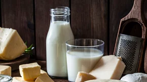 Τυριά και θερμίδες: Ο απόλυτος οδηγός με ΟΛΑ ΤΑ ΤΥΡΙΑ και θρεπτικά στοιχεία (Διάλεξε σωστά και στη δίαιτα!)