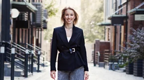 5 χρήσιμες συμβουλές για να καθαρίζεις εύκολα τα λευκά sneakers