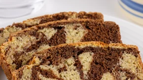 Συνταγή για αφράτο κέικ μαρμπέ στη vegan εκδοχή του